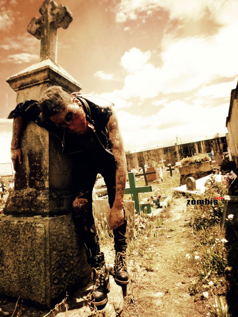 Zombi en cementerio